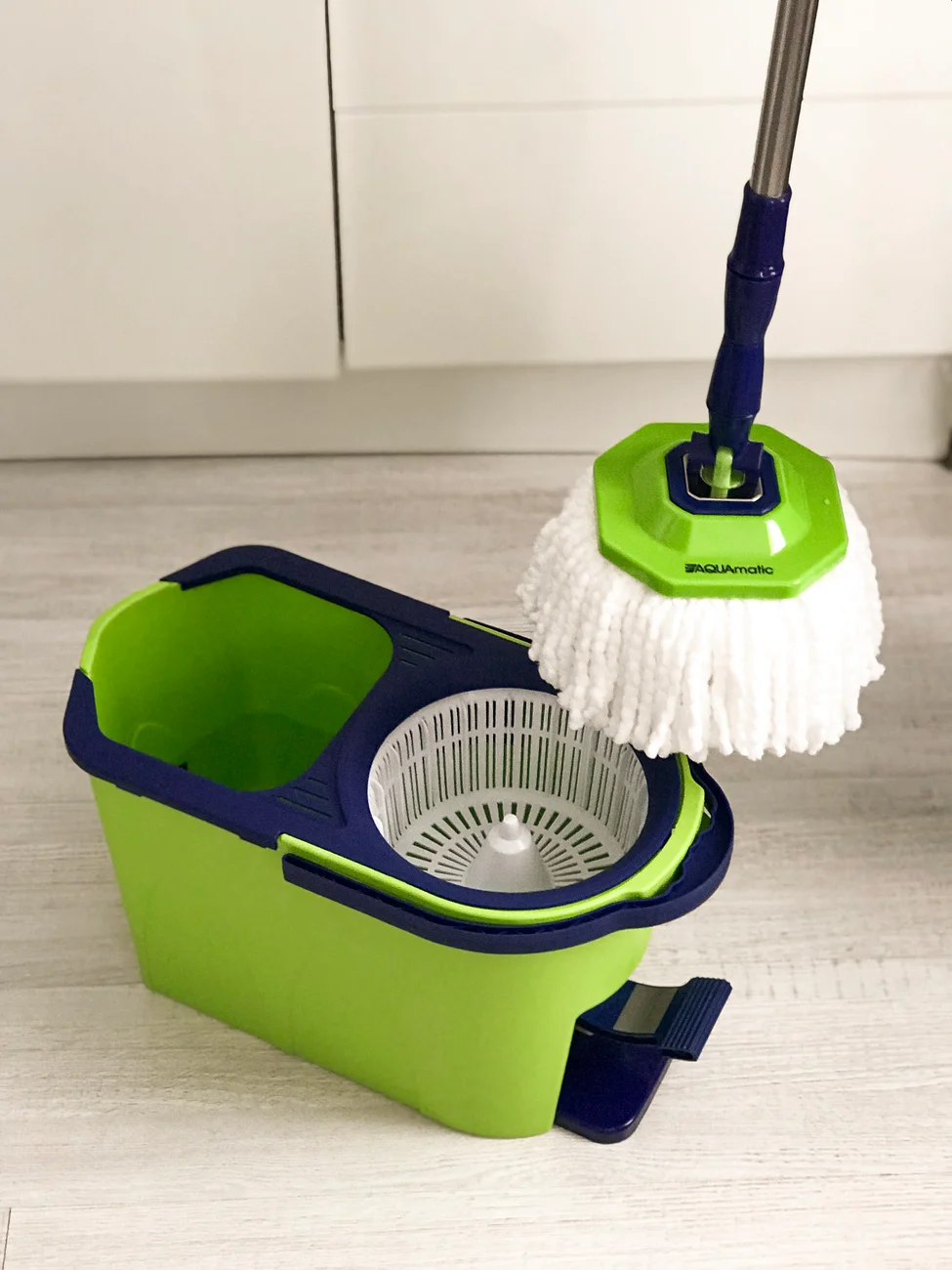 AQUAmatic TURBO Microfiber Mop Attachment for wet cleaning of children's room and bedroom